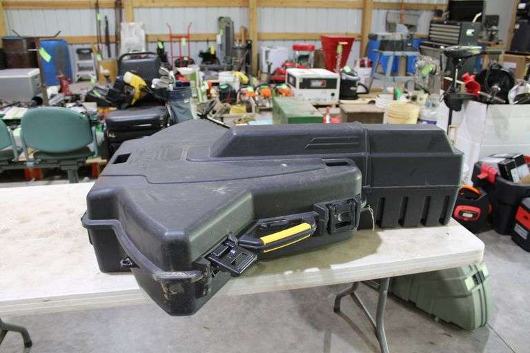 Plano plastic crossbow case