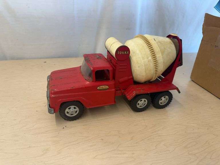 Tonka Cement Truck