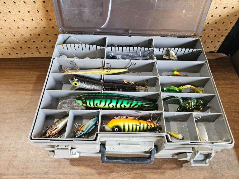 Flambeau 15" Tackle Box - full