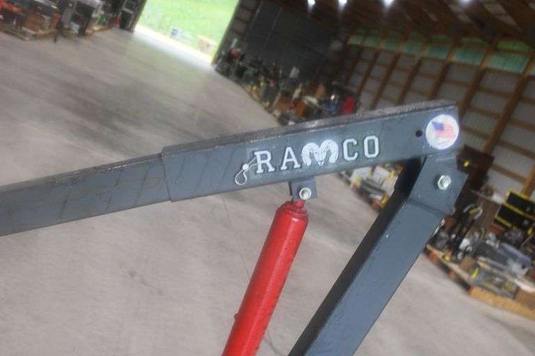 Ramlok hyd. truck hoist