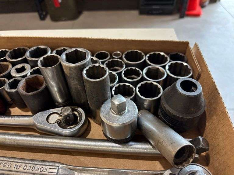 1/2" Sockets & Ratchets