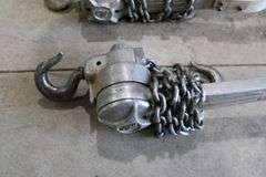 2 Alum. ratcheting coffin hoists