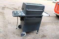 Weber 3 burner gas grill