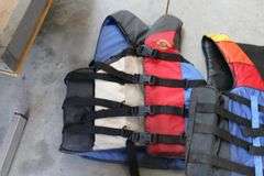 3 Adult life jackets