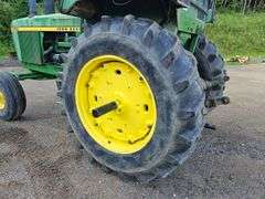 John Deere 4430 tractor