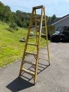 Keller 8' Fiberglass Step Ladder