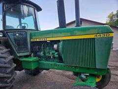 John Deere 4430 tractor