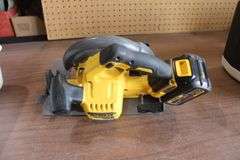 DeWalt 20v cordless 7 1/4" circular saw