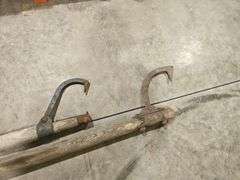 (2) Cant Hooks