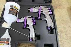 Central Pneumatic 2 pc. Professional Auto spray kit