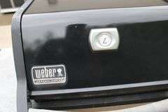 Weber 3 burner gas grill