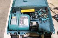 Makita 18v cordless drill