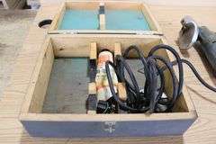 Jemco elec. steel nibbler w/case