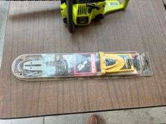 Poulan Chainsaw w/ Extra Chain & Bar