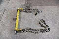 1000 lb. load leveler