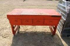 Wood work bench w/drawers