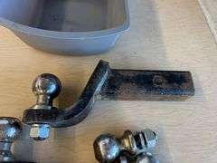 (2) Receiver Hitches w/ (4) Balls
