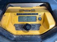 DeWalt Radio/Power Bank