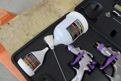 Central Pneumatic 2 pc. Professional Auto spray kit