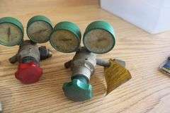 Gas gauges
