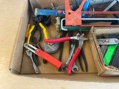 Caulk Guns, Utility Knives, & Other Hand Tools