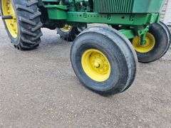 John Deere 4430 tractor