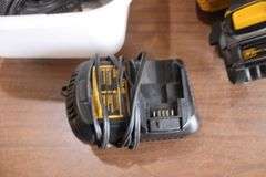 DeWalt 20v cordless 7 1/4" circular saw