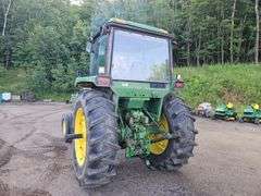 John Deere 4430 tractor