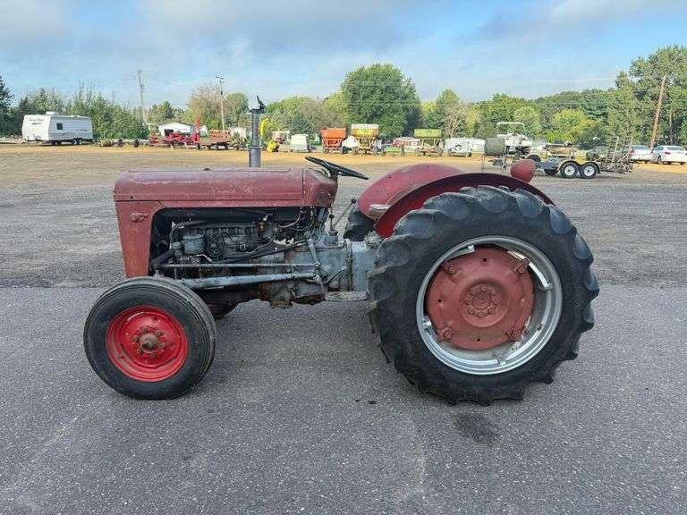 Massey Ferguson Mod. 35 tractor