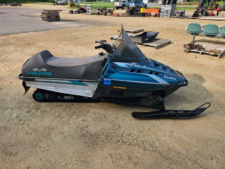 1993 Polaris Indy Trail Snowmobile