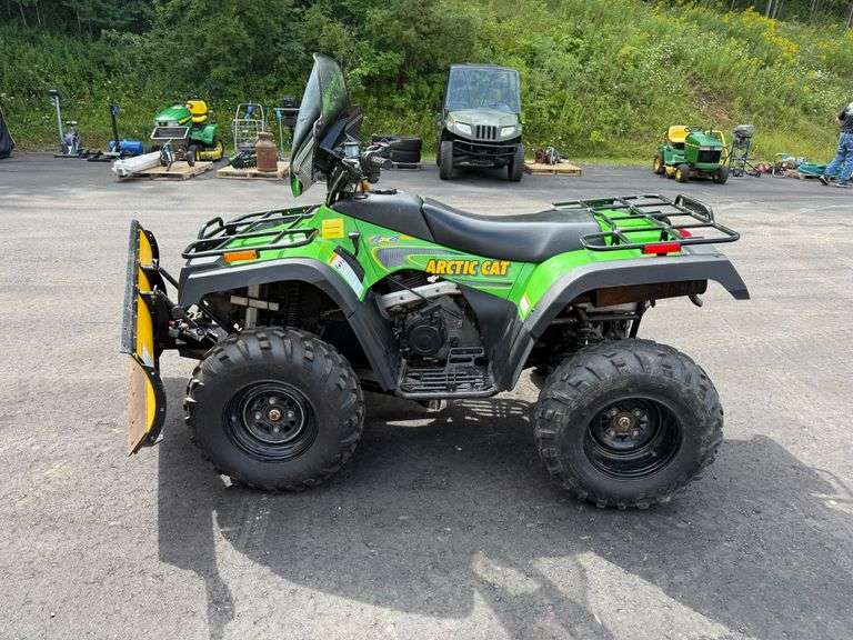 2003 Arctic Cat ATV w/snow plow