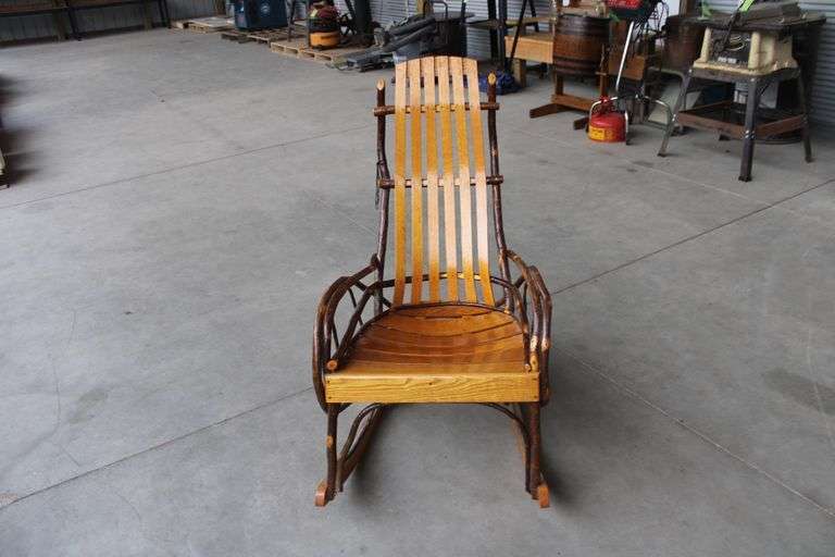 Amish made rustic rocking chair - Lee Real Estate & Auction Service