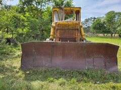 International TD20 Bulldozer (Off-Site)