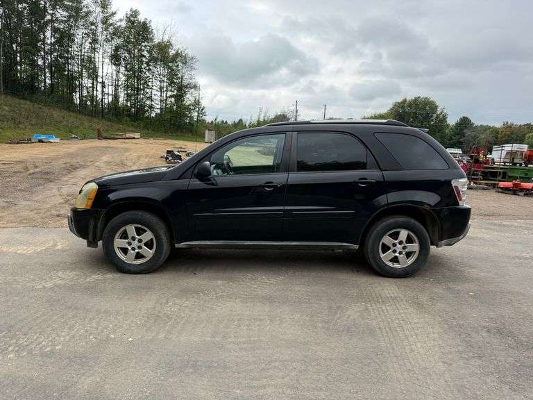 2005 Chevy Equinox (read more)