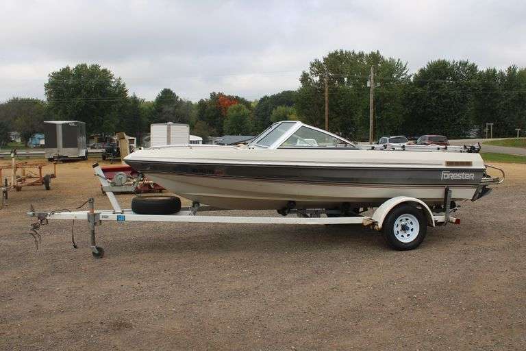 1990 Forester 160 Phantom w/motor & trailer