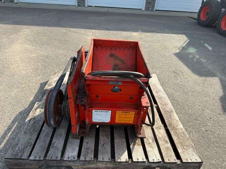240v Roller Mill