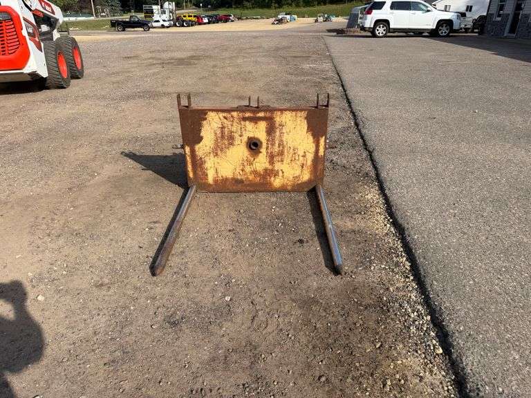 3 pt Bale Mover