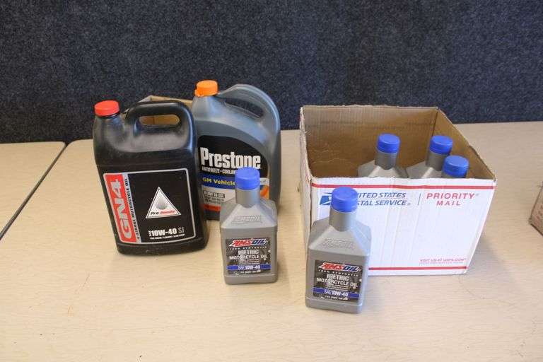 Box of new oil & antifreeze - Lee Real Estate & Auction Service