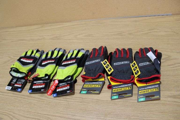 6 new pair of work gloves - Lee Real Estate & Auction Service