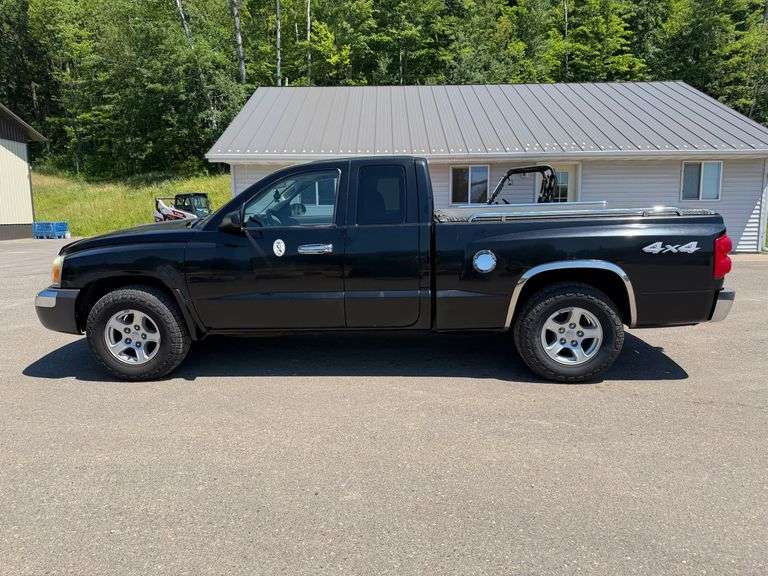 2005 Dodge Dakota SLT