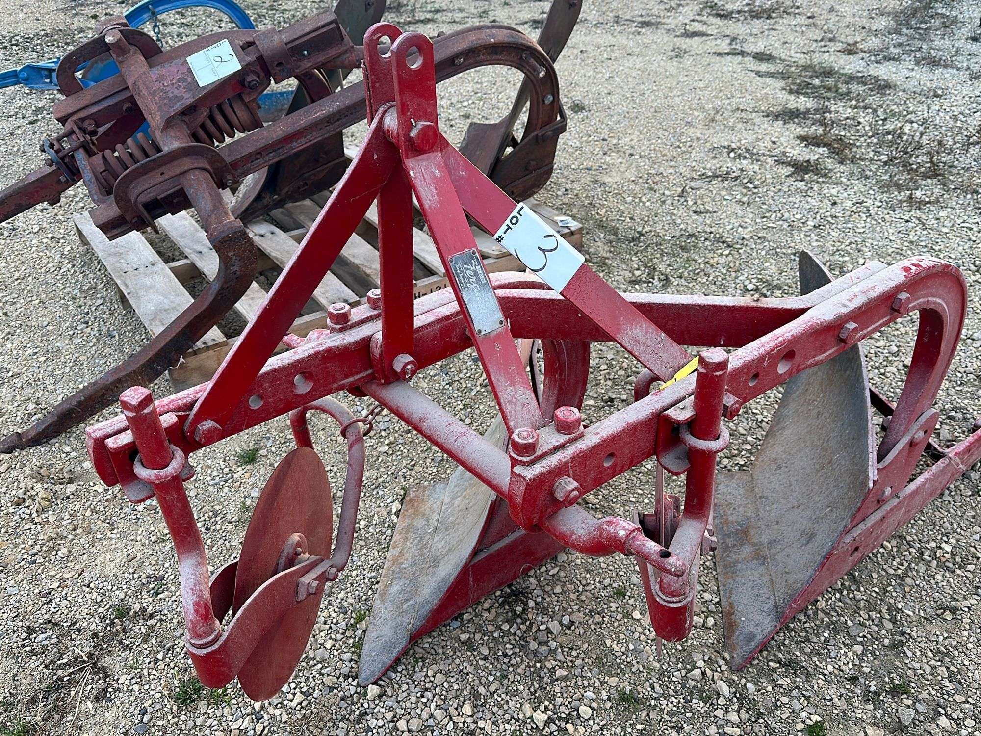 Ferguson Model 14-AO-28 Plow, 2x14s, Coulters, 3pt