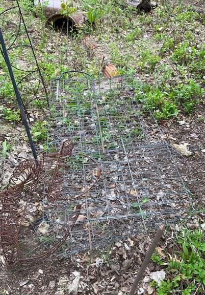 Shepard Hook, Planter Baskets, Wire Trellis