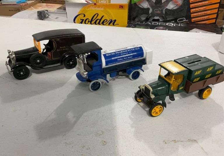 Scale model trucks-(2) coin banks, UPS truck