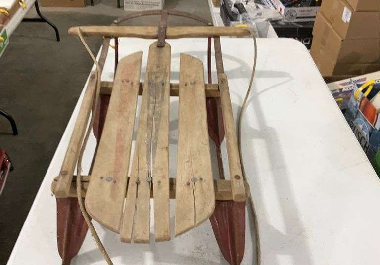 Vintage runner sled