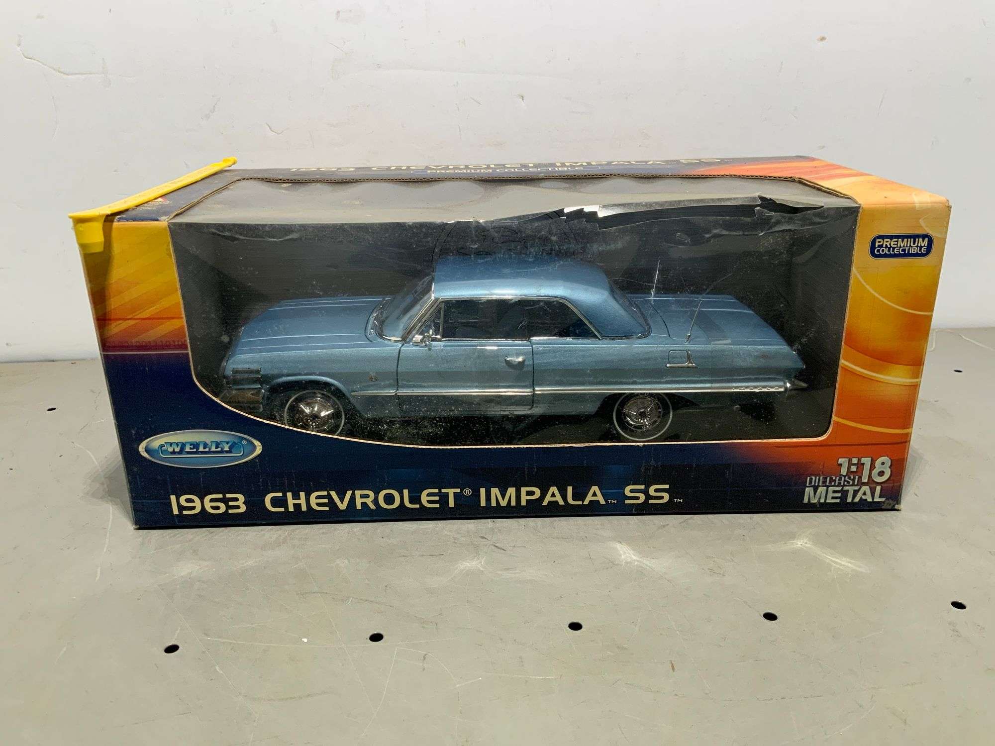 1:18 Die Cast Metal 1963 Chevy Impala SS - Hamilton-Maring Auction