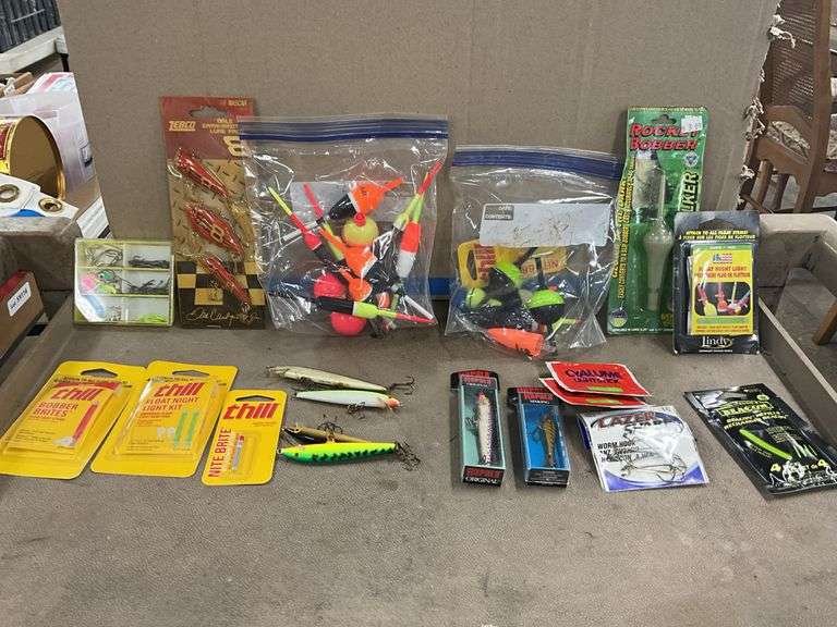 Fishing Tackle, Rapala, Hooks, Plastics, Sinkers