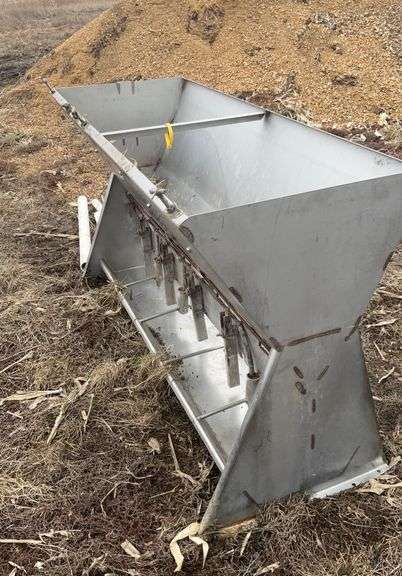 Stainless steel pig feeder/waterer