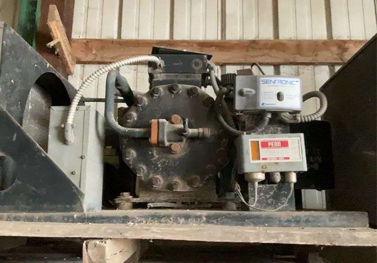 Two refrigerant compressors, unknown condition