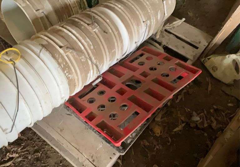 Pallet containing plastic buckets