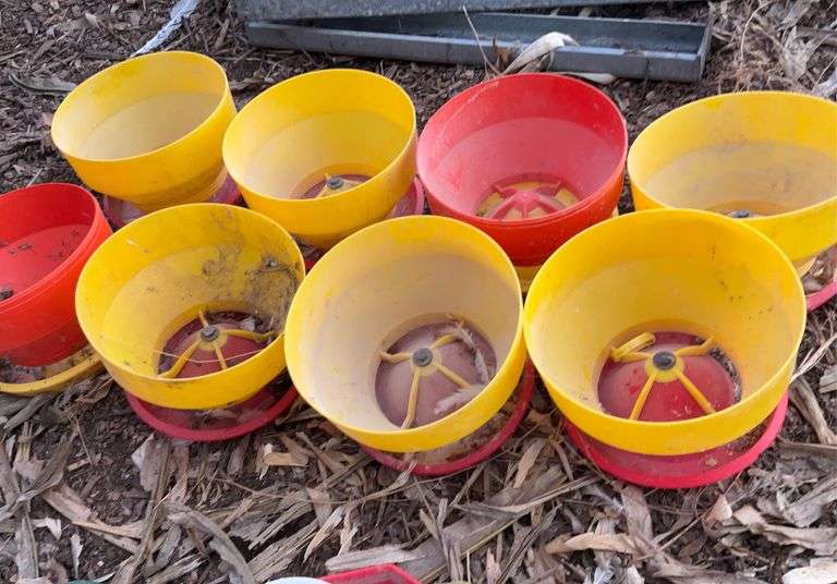 (8) chicken feeders